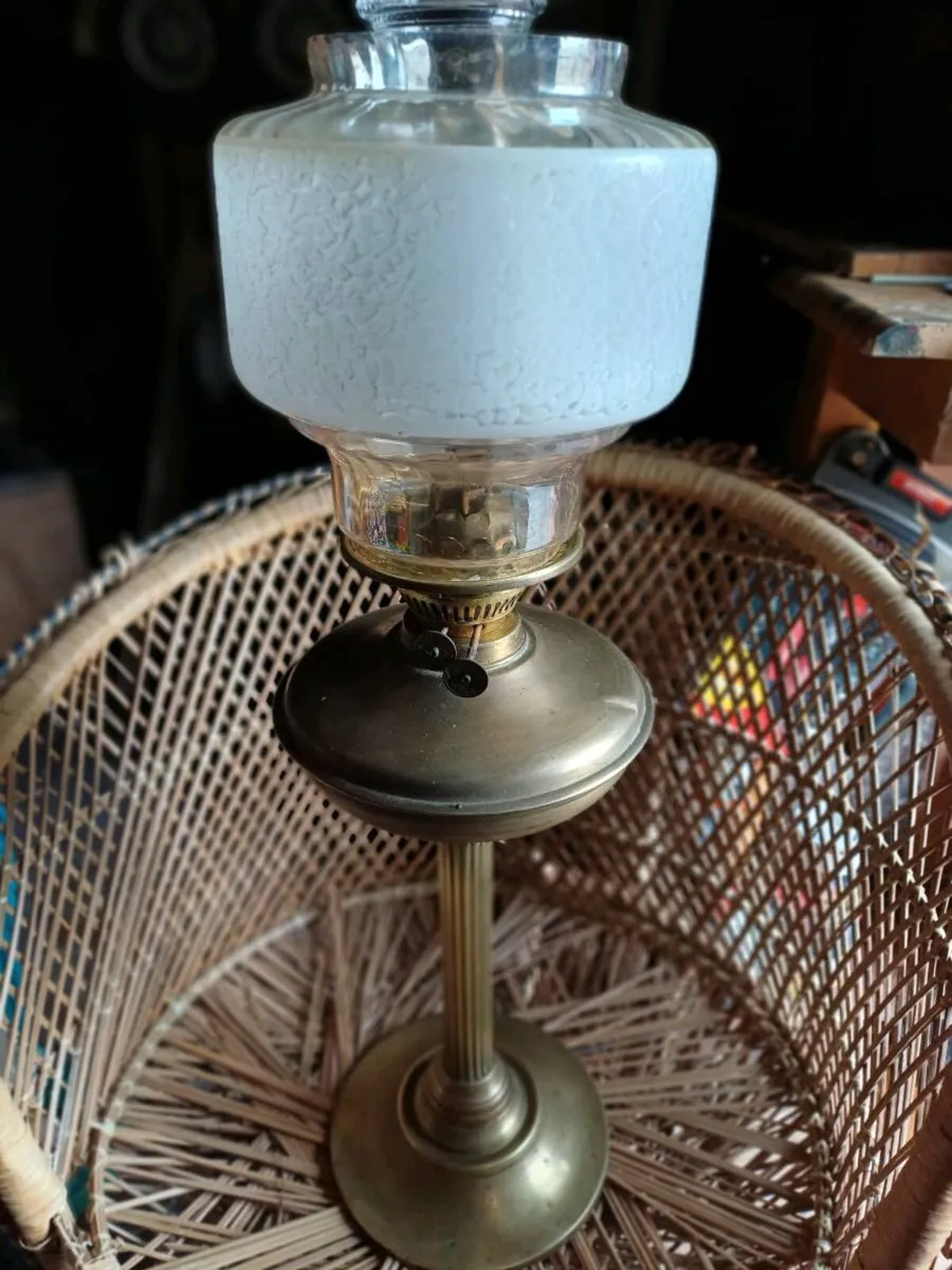 Vintage Brass Kerosene Oil Lamp - Image 2