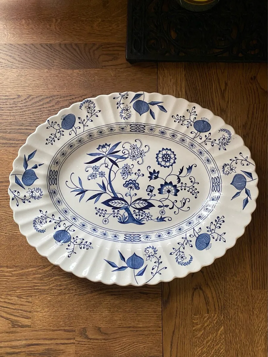 J & G Meakin Blue Nordic England Ironstone Platter - Image 1