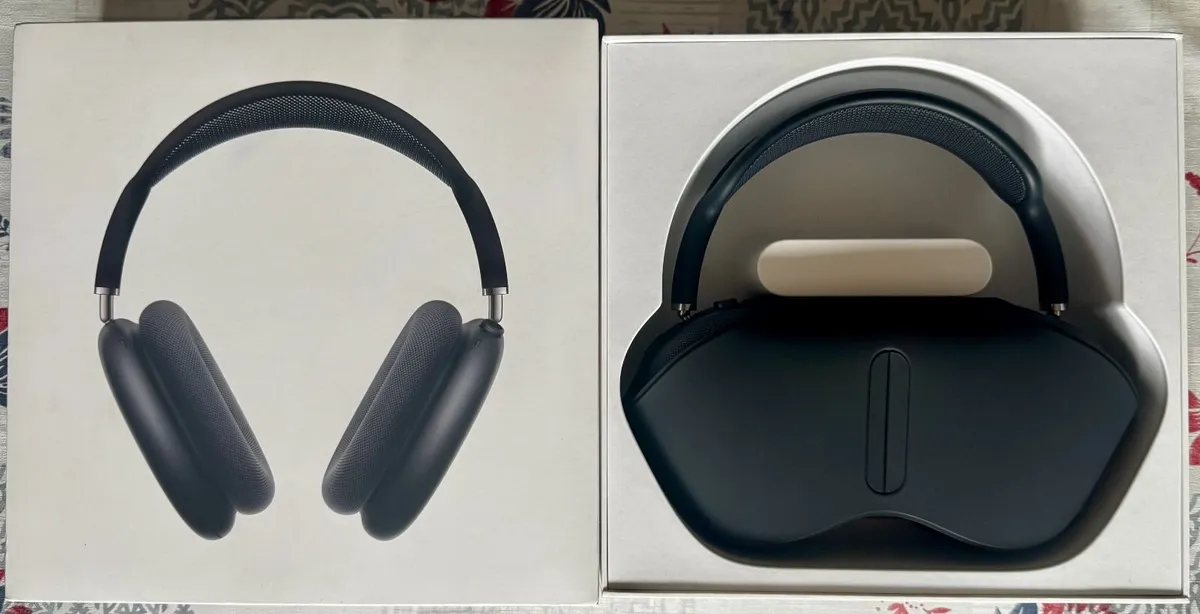 AirPods Max (2nd Gen 2024) USB-C Midnight - Image 1
