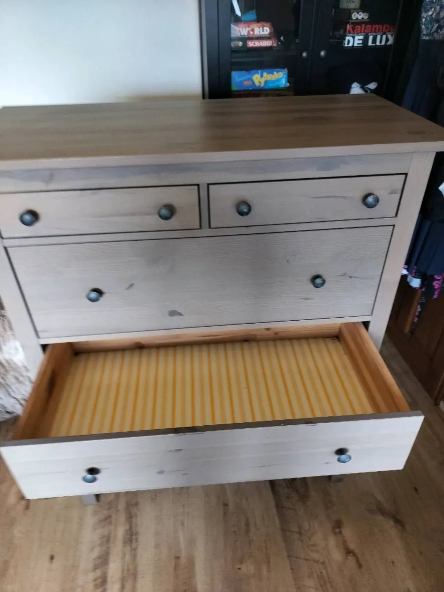 Chest of 6 drawers Hemnes brown-grey - Image 4