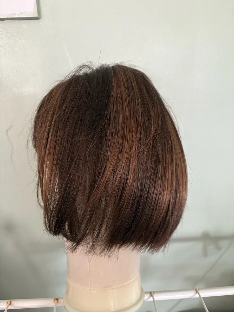 Ladies wig - Image 4
