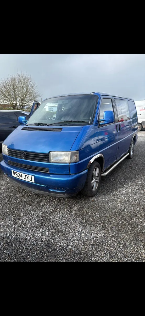 Volkswagen transporter campervan - Image 1