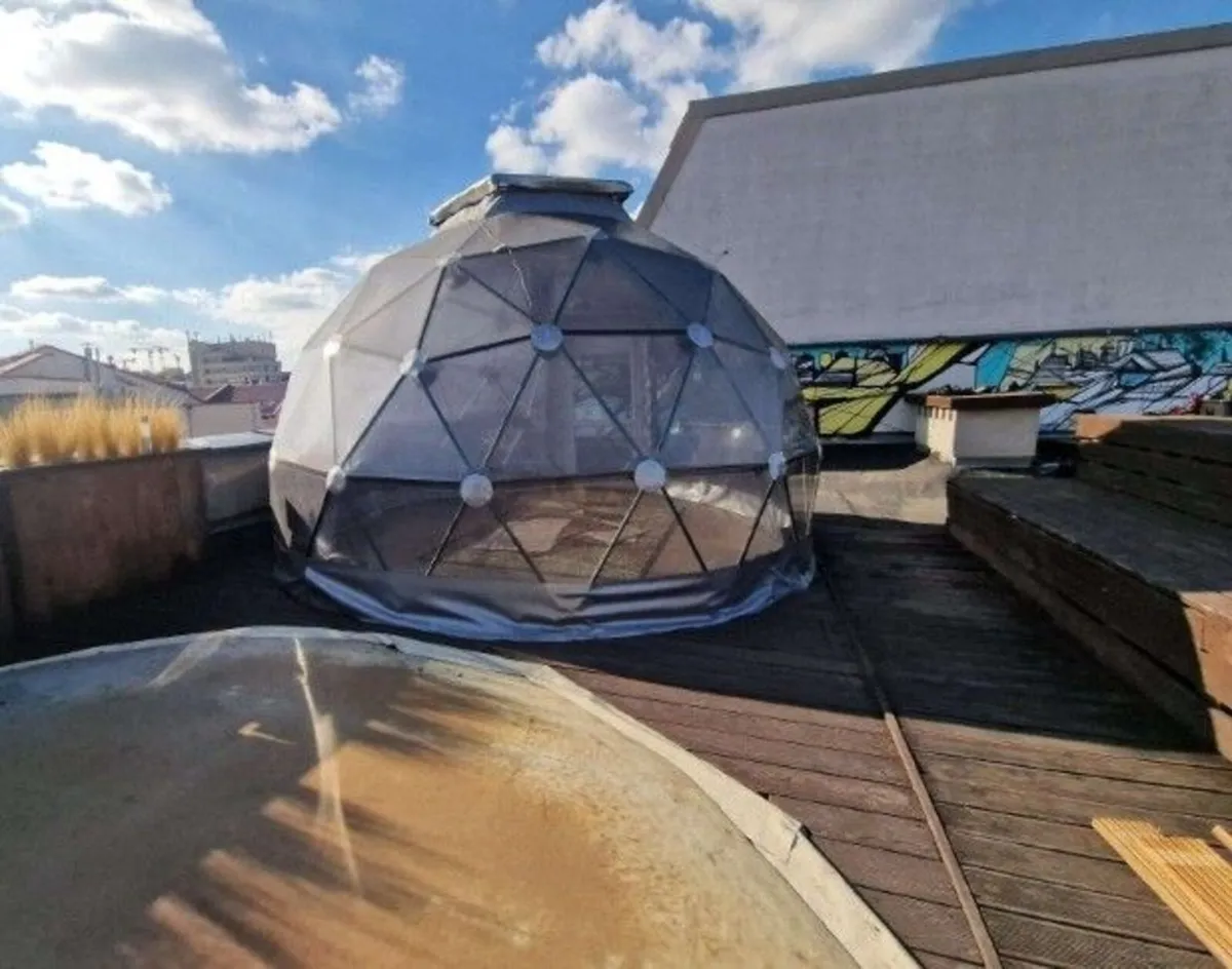 Deluxe 3m(10ft) Clear Tinted Dome Igloo - Image 1