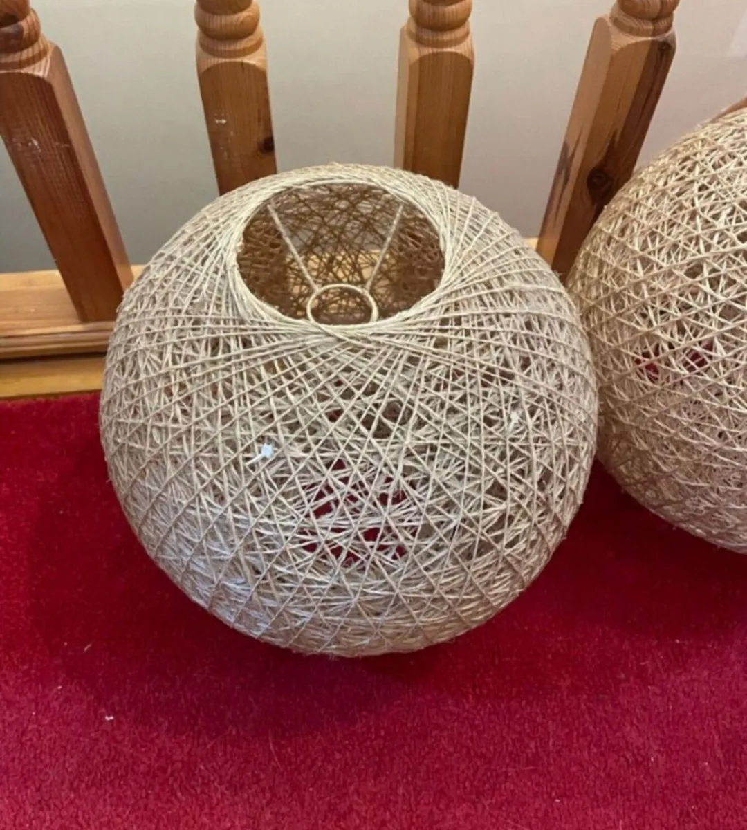 2 Ceiling table lamp shades - Image 2