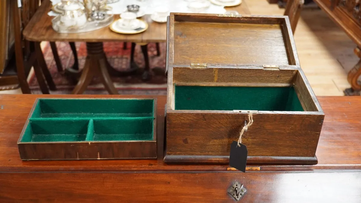 Antique Oak Box with Key - Image 4