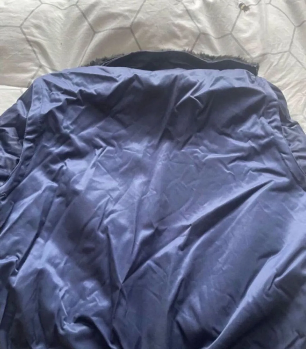 2 Convertible jackets vests and pants - Image 4