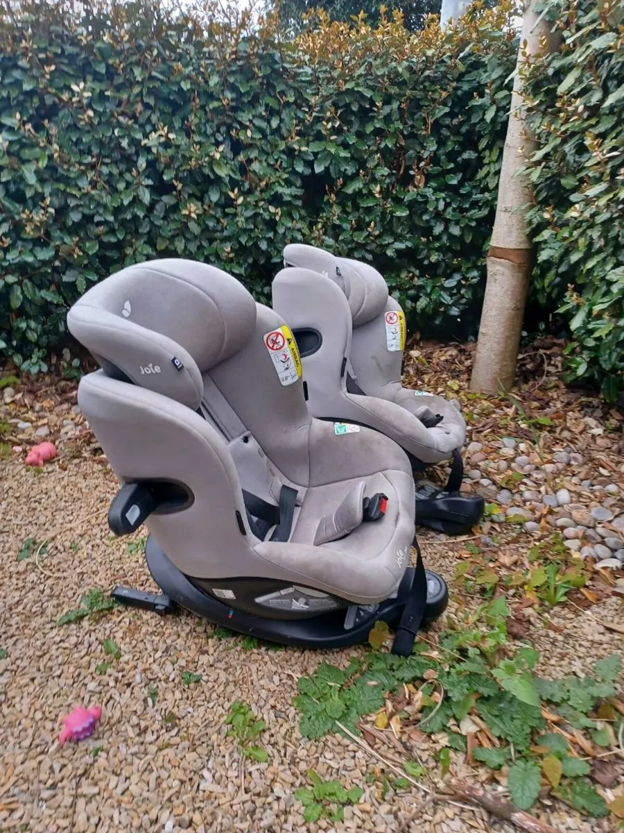 Two join spins 360s - Image 1