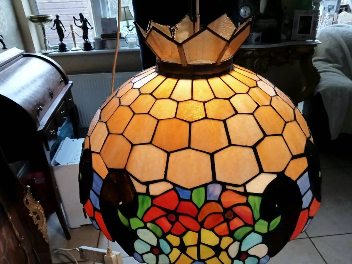 Very large ceiling light - Image 4