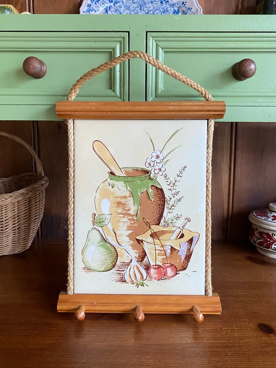 Vintage 1970s Retro Kitchen Tile Wall Hanger - Image 1