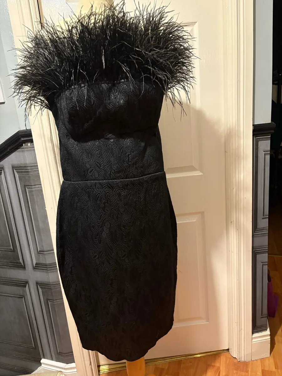 Ladies dress - Image 1