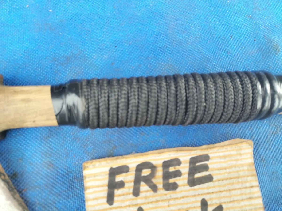 Bushcraft Axe - Image 3