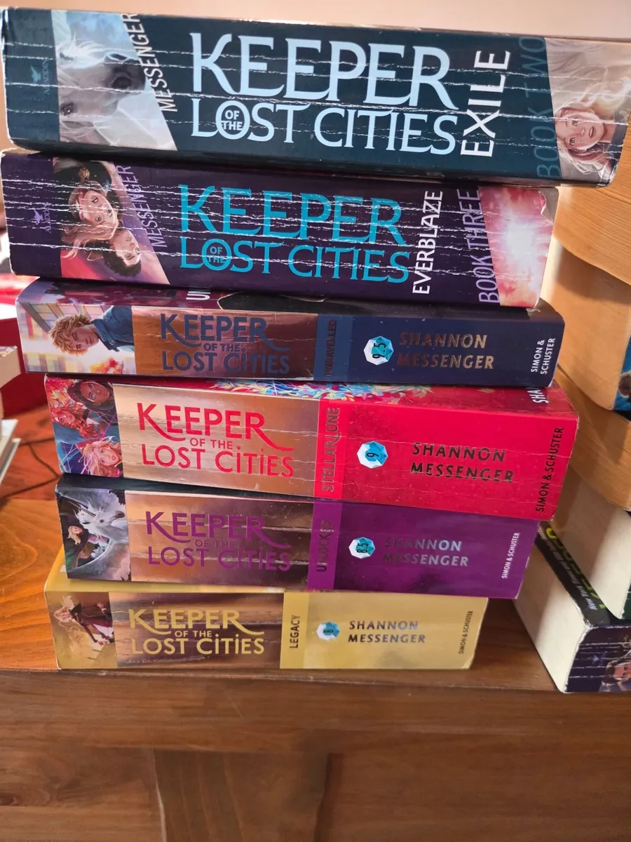 KEEPER OF THE LOST CITIES 11 BOOK SET - Image 3