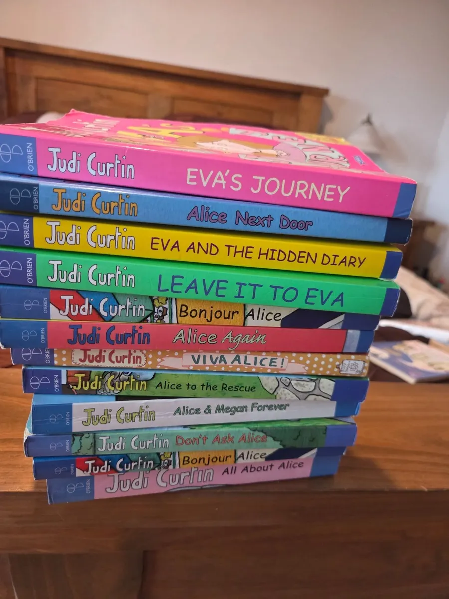 Children's books - Image 1