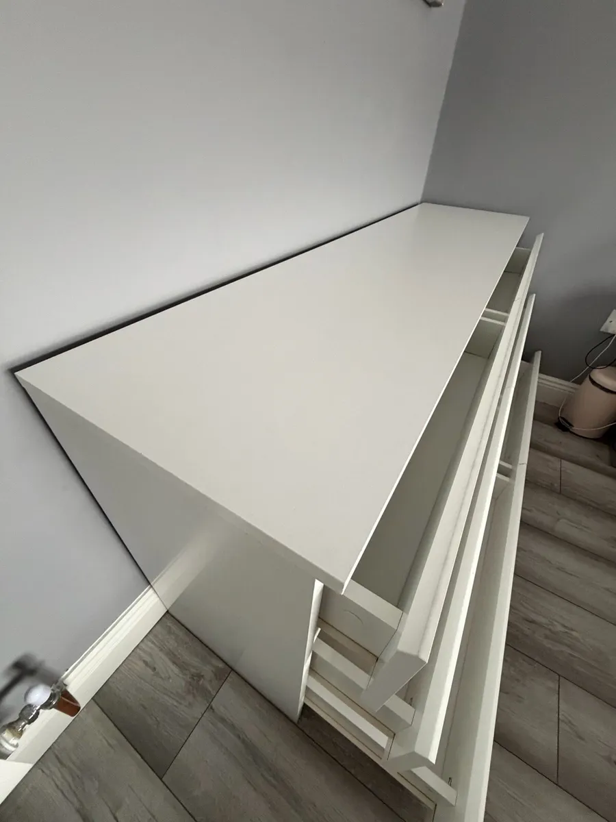 Chest of drawers - Image 4