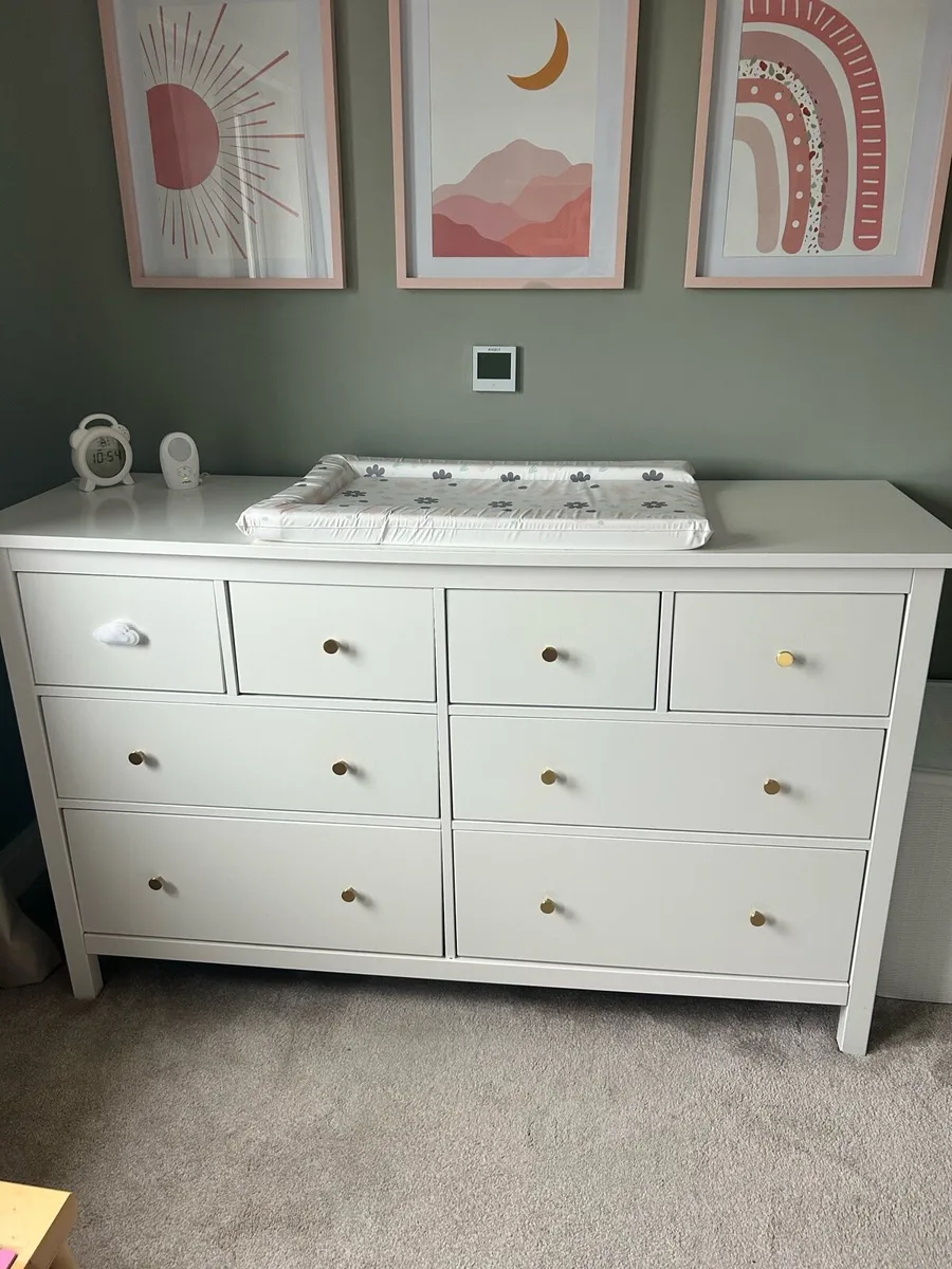 Chest of drawers - Image 2