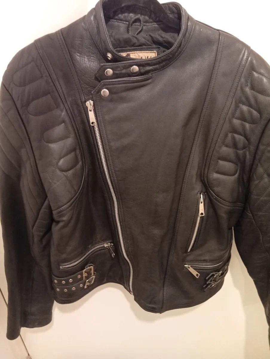 Original Genuine leather Classic Motorcycle Jacket - Image 1