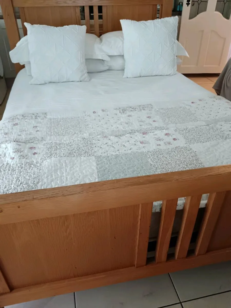 Double bed - Image 3