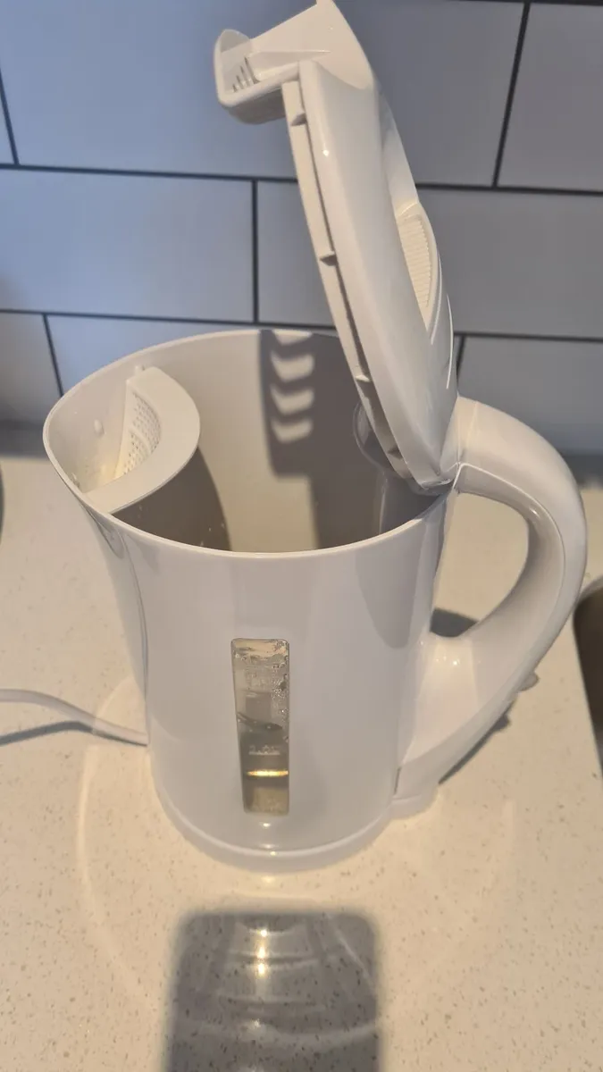 Kettle - Image 4