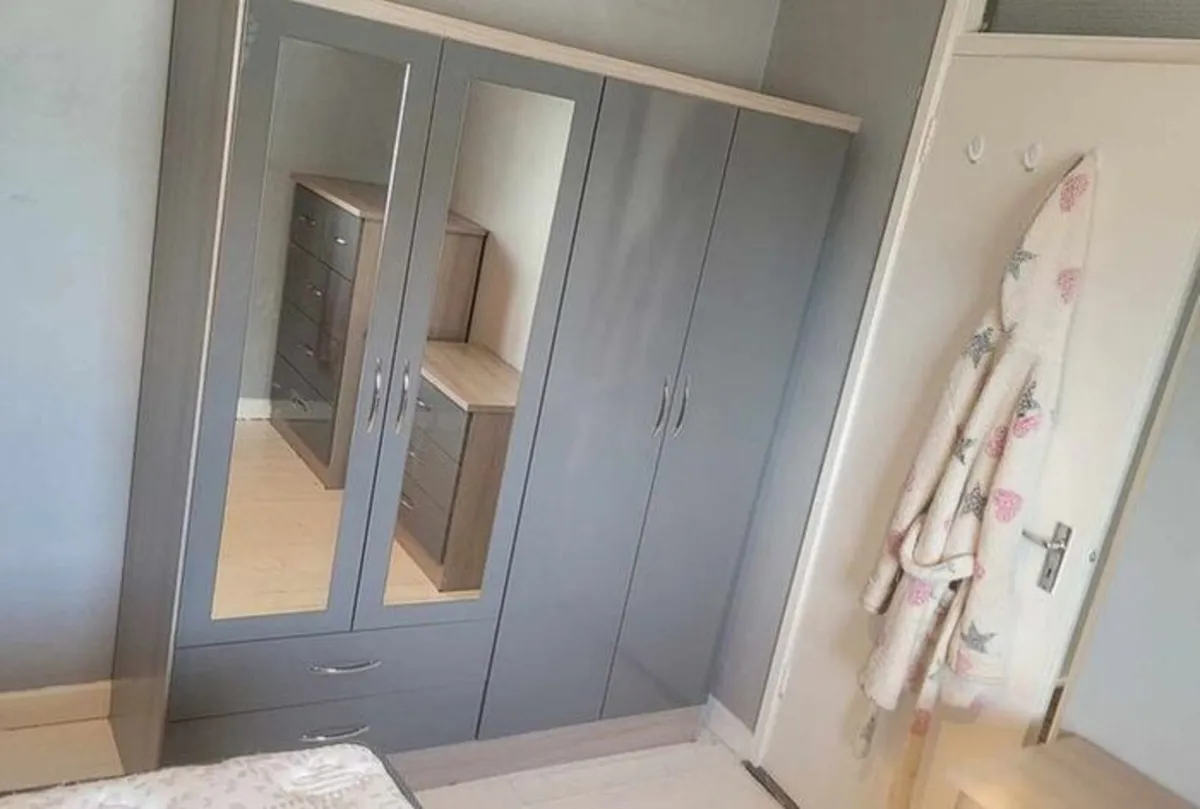 BEDROOM SETS, WARDROBES - Image 3