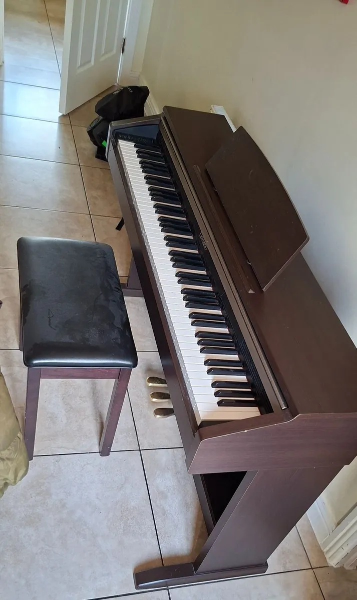 Casio Celviano Piano 400 ono