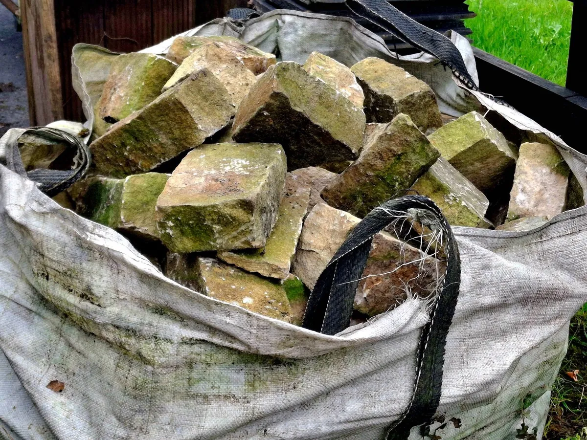 Stone - garden landscaping - Image 4