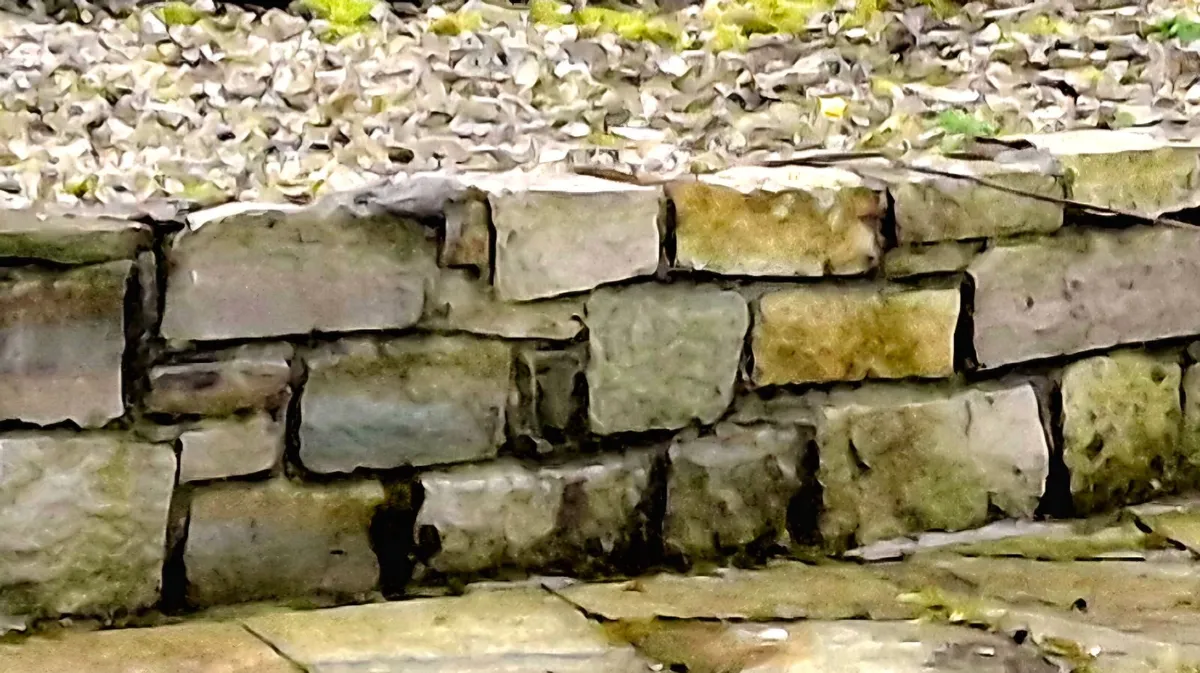 Stone - garden landscaping - Image 2