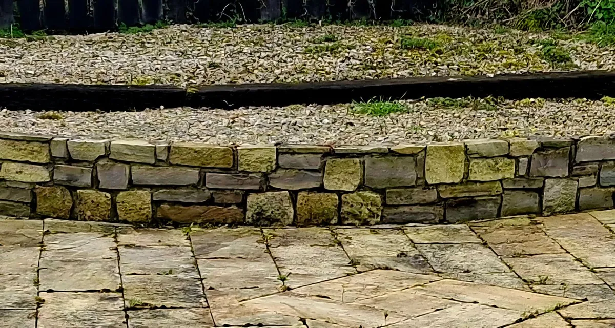 Stone - garden landscaping - Image 3