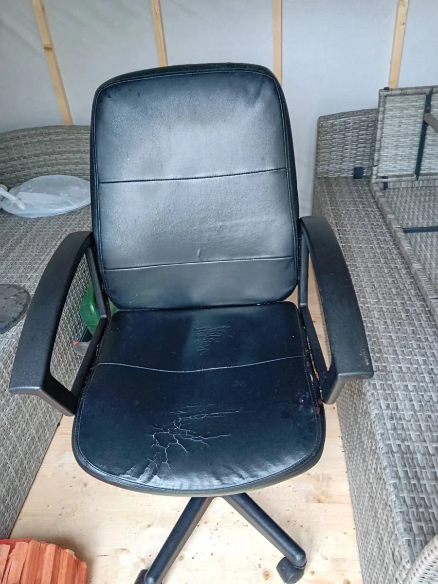 Office Chair - Image 2