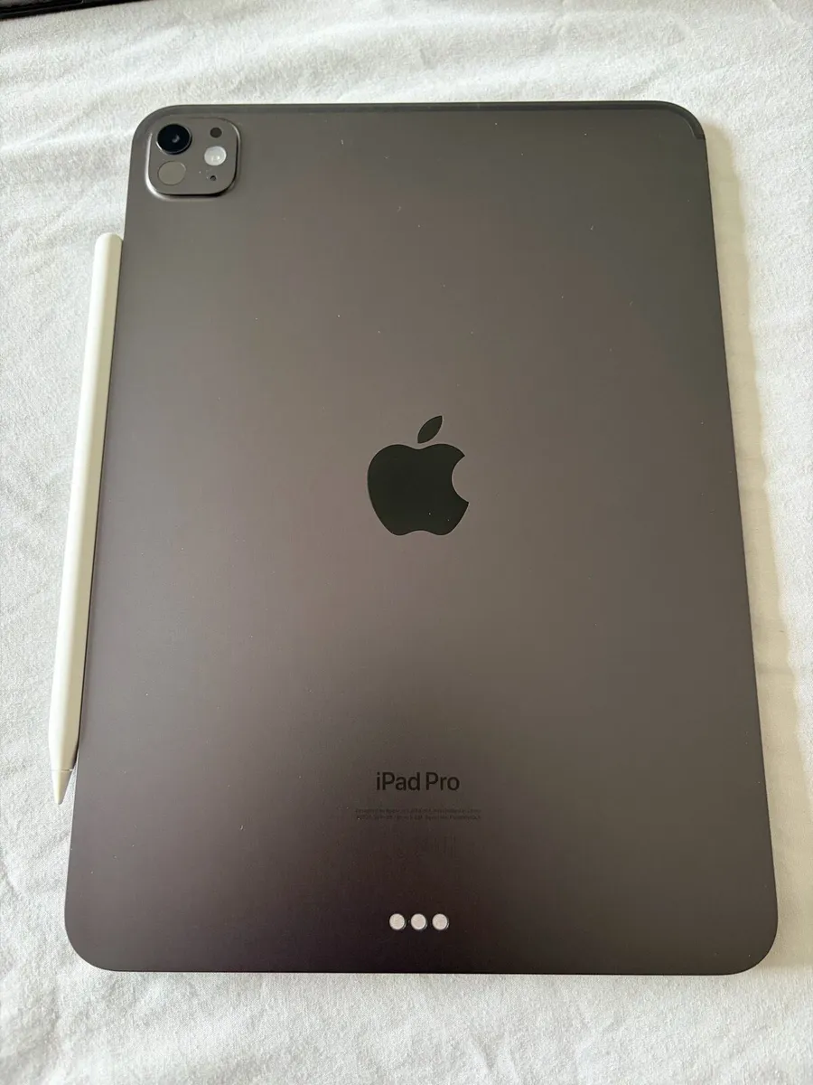 Apple iPad Pro M4 11” WiFi 256GB Space Black - Image 2