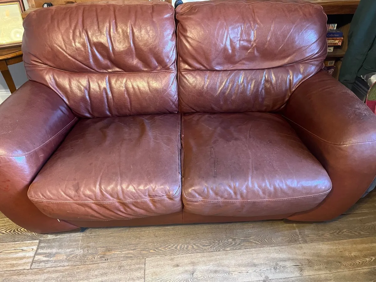 Leather suite - Image 2