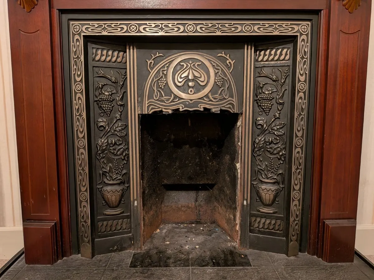 Mahogany Surround Cast Iron Fireplace - Image 2