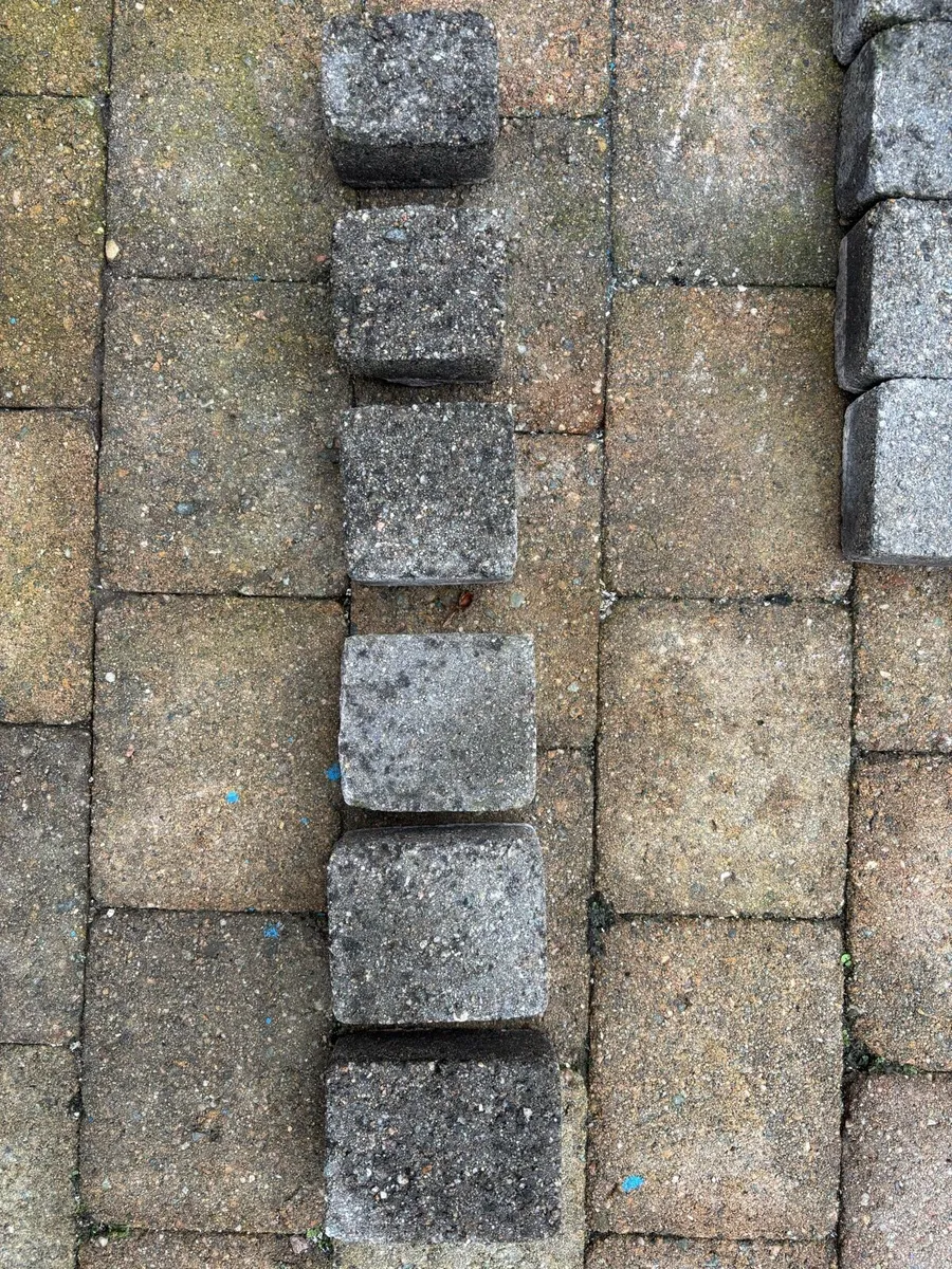 Cobble stones - Image 2