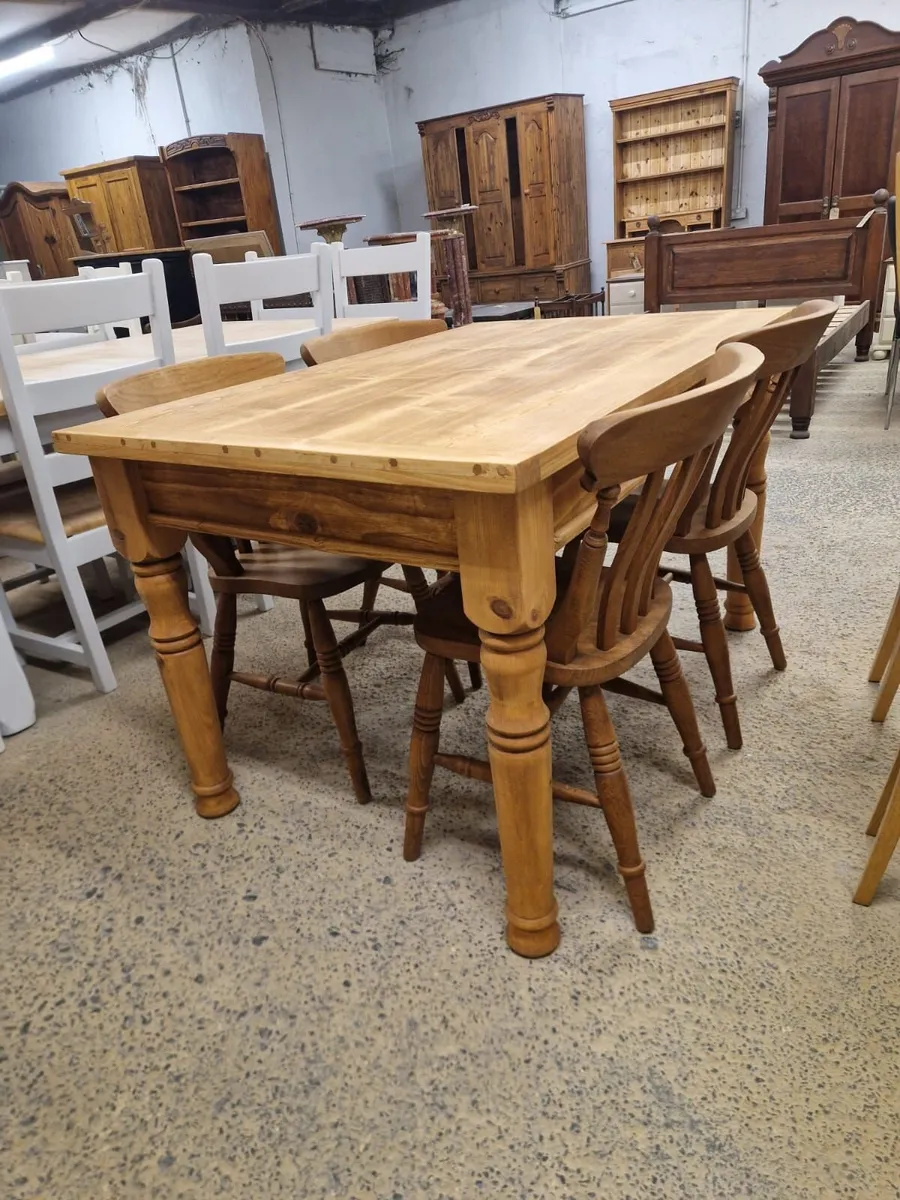 Vintage farmhouse table, 4 Vintage chairs - Image 4