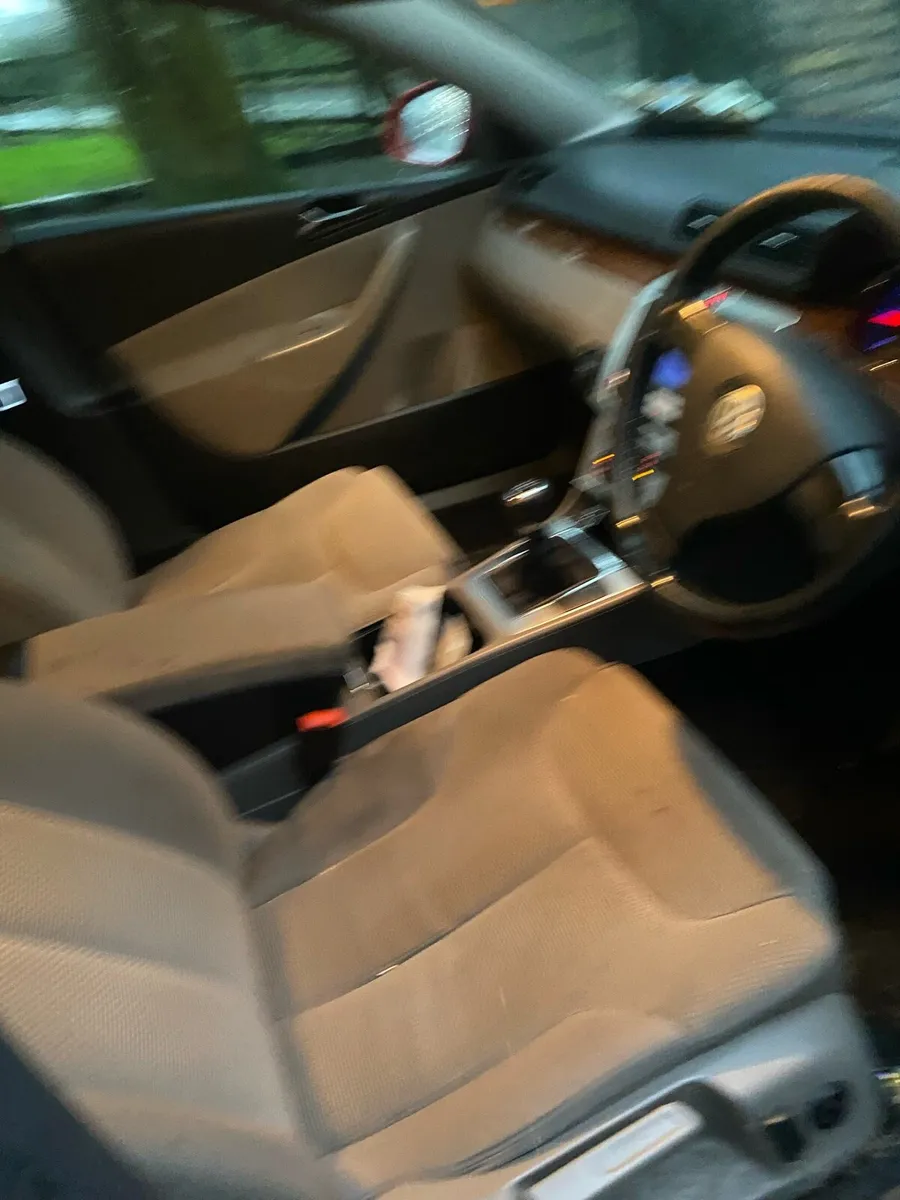 2) 08 passats+08+audi a6 +12 peugeot+ auto civic - Image 4