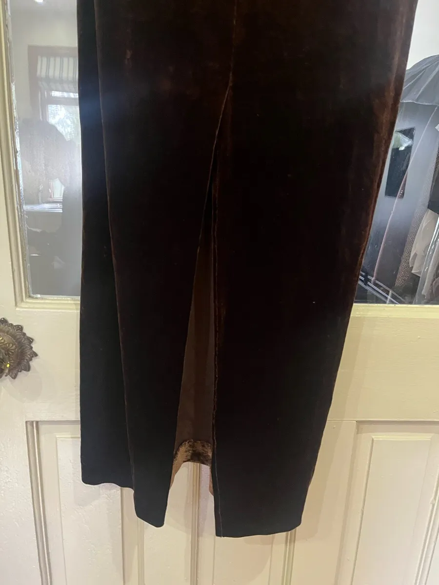 Alex evening brown velvet long dress - Image 3