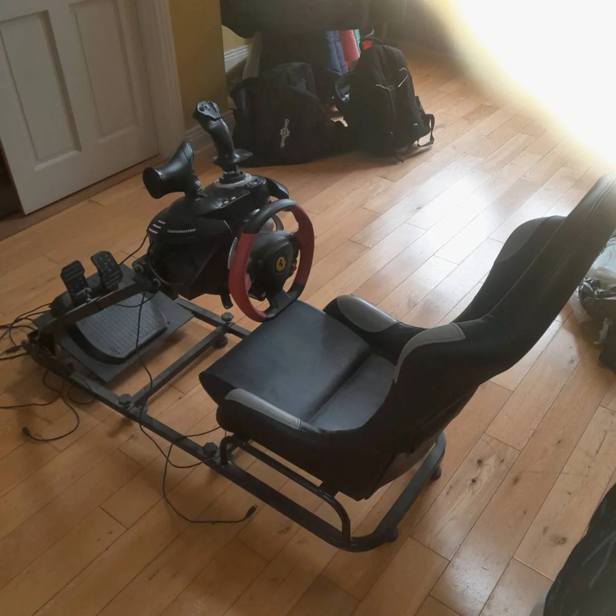 Gaming chair - Image 1