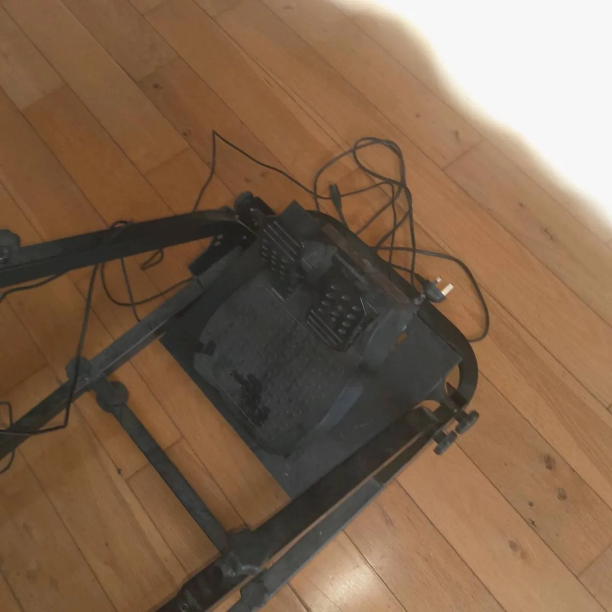 Gaming chair - Image 4