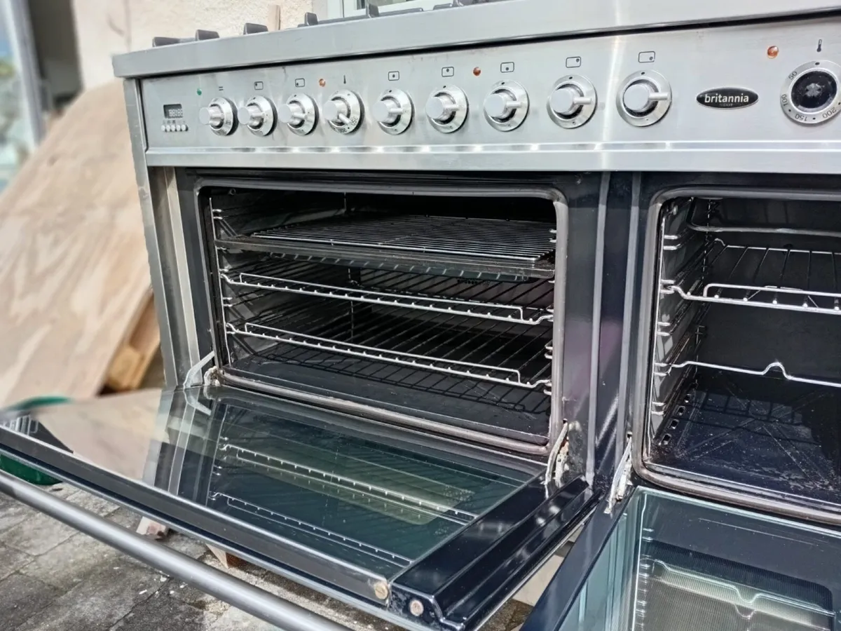 Britannia natural gas cooker - Image 2