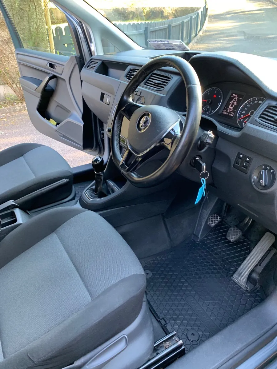 Volkswagen Caddy 2020 - Image 4