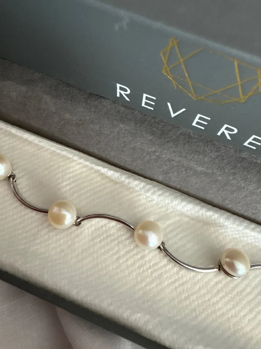 Silver bracelet with pearls - Image 3
