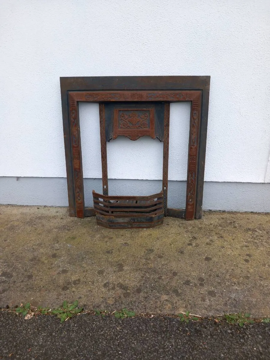 Fireplace surround - Image 2