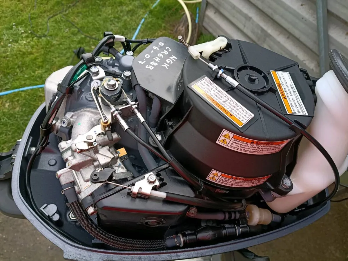 Yamaha 4hp 4 stroke - Image 4