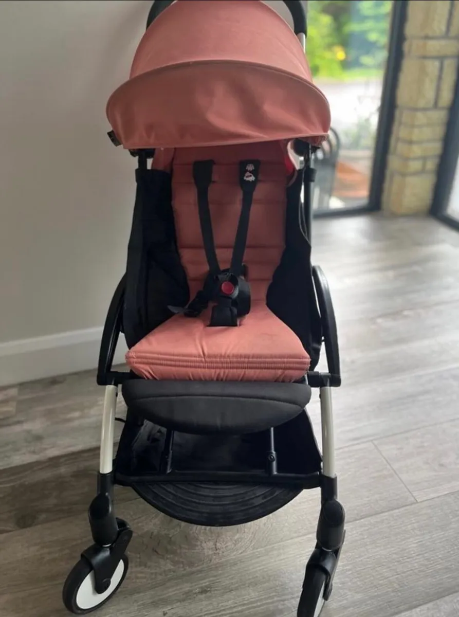 Buggy- baby zen yo-yo - Image 1