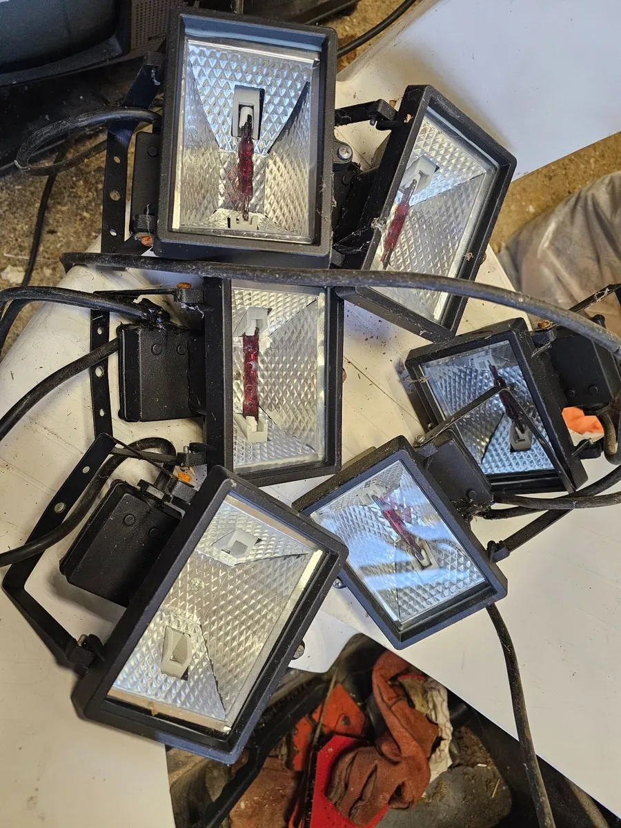 Six infrared heater lamps outdoor wall mounted - Image 3