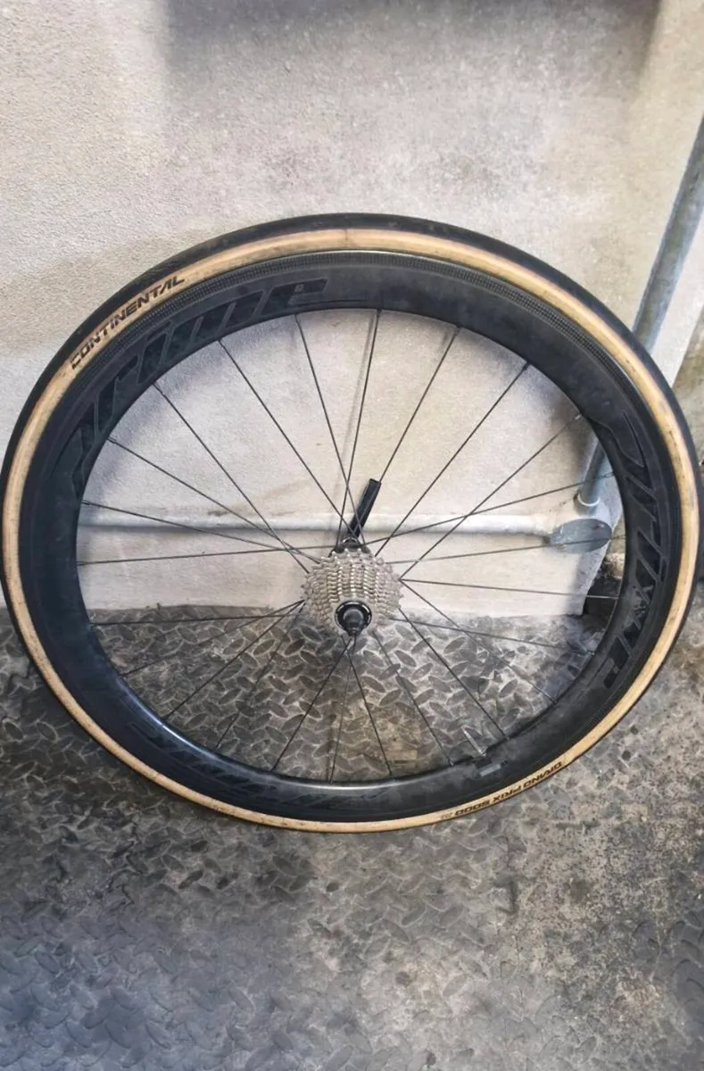 Prime carbon 50mm wheels - Image 3