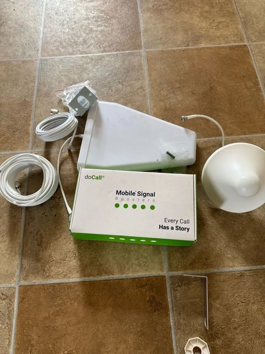 Mobile Phone Signal Booster - Image 2