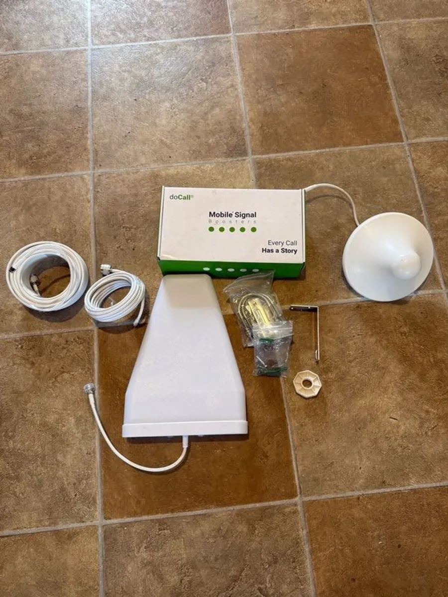 Mobile Phone Signal Booster - Image 3