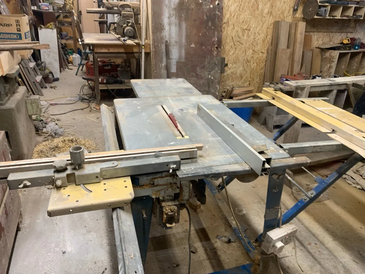 Table saw - Image 4