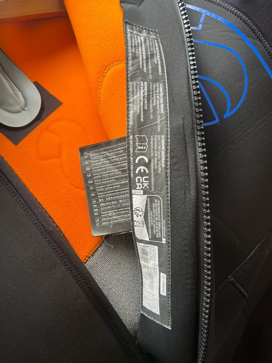 Scuba pro wet suit - Image 2