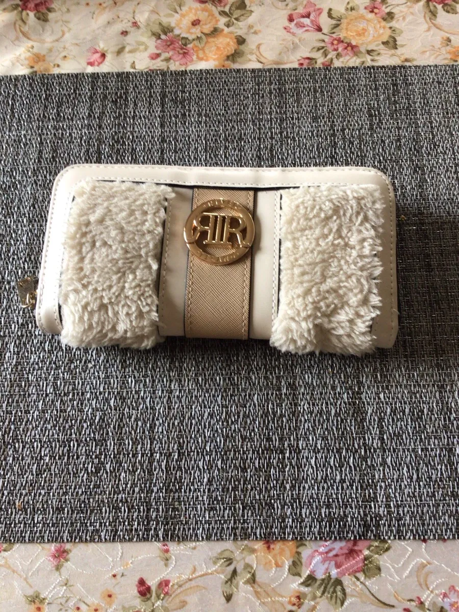 Woman’s Wallet River Island - Image 1